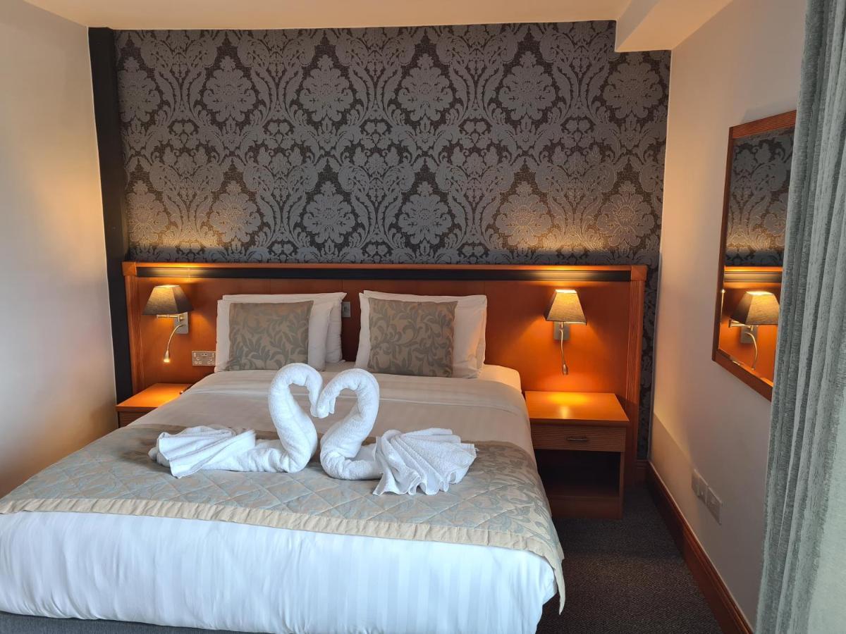Leitrim Marina Hotel Carrick on Shannon Kültér fotó
