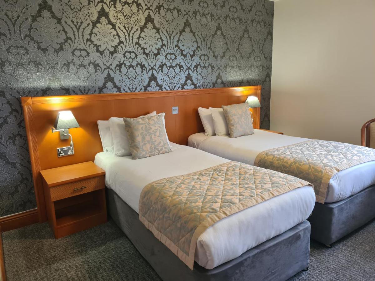 Leitrim Marina Hotel Carrick on Shannon Kültér fotó